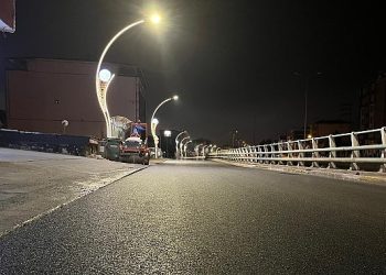 Körfez Eşref Bitlis Caddesi ışıl ışıl oldu