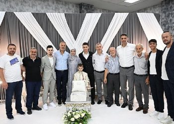 Lider Kocaman mutluluklara ortak oluyor!