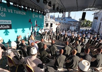 Memleketler arası Konya Mistik Müzik Şenliği İştirakçileri Manevî Bir Seyahate Çıkarıyor
