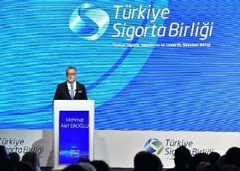 Milletlerarası Sigorta Tepesi Başladı TSB Lideri Uğur Gülen: “Güçlü Türkiye için Güçlü Sigortacılık”