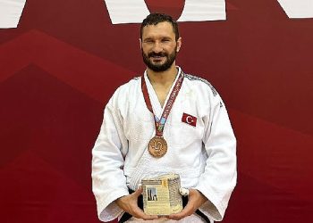 Nilüfer GESK atleti Çimciler’den bronz madalya