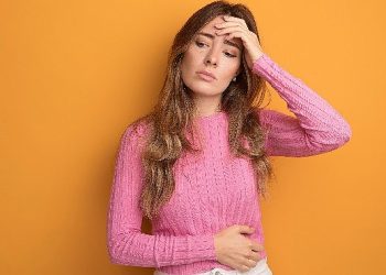 Regl Ağrısıyla Baş Etmenin 10 Yolu