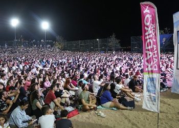 Şampiyonluğu Kalamış’ta 20 bin voleybol sever kutladı