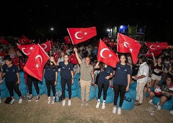 Soyer: “İyi ki sultanlarımız var”