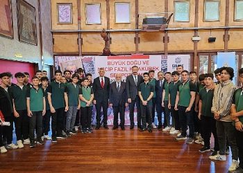 Türk Edebiyatının Kalbi Gölcük’te Atıyor