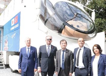 “Yeniden daima birlikte ayağa kalkıyoruz”