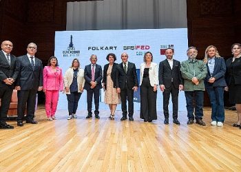 100. Yaşında İzmir Bayanlar Kongresi kitabı yayımlandı