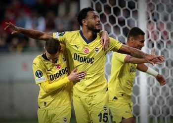 Fenerbahçe’den üst üste 15. galibiyet