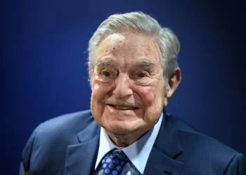 Soros’un vakfı küçülmeye gidiyor