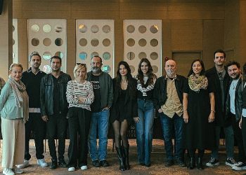 Ay üretim’in yeni dizisi’ne Gemiler Yaktım’ın okuma provası gerçekleşti