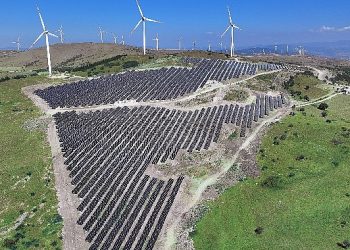 Balıkesir Rüzgar Güç Santrali’nde Hibrit GES 11,88 MW Şurası Gücü ile Üretime Başladı