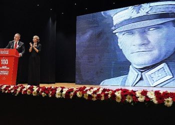 Beylikdüzü’nde Cumhuriyet Resepsiyonu düzenlendi