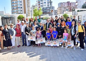 Bir Kızı Olmalı İnsanın