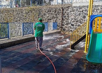 Canik’te Parklar Tertemiz 