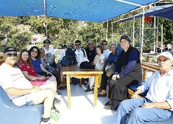 Denizli Acıpayam’dan gelen özel bireyler Antalya’ya hayran kaldı