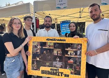 ESMİT ile Egeli Öğrenciler Toplumsal Medyada Daha Güçlü