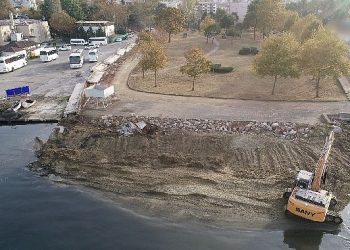 Gölcük Belediyesi Toplumsal Hayat Alanına dönüştüreceği askeri alanı devraldı