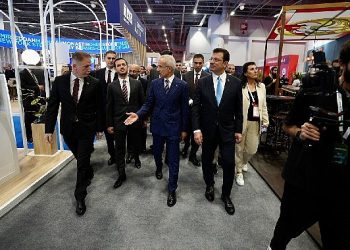 İmamoğlu: 2024 gayemiz; 20 milyon turist