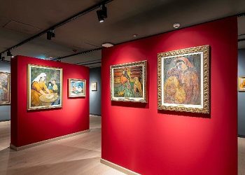 İş Bankası’ndan Cumhuriyetin 100. yılına armağan: Fotoğraf Heykel Müzesi