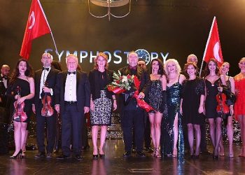 İstanbul Okan Üniversitesi, Cumhuriyet’in 100. Yılı’nı Bekir Okan Kültür, Sanat ve Kongre Merkezi’nde 1500 kişinin katıldığı aktiflikle kutladı.