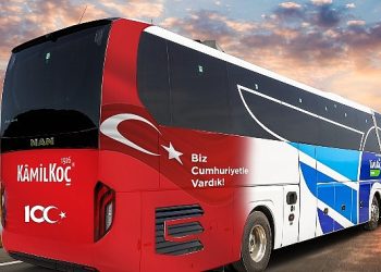 Kâmil Koç Cumhuriyet’in 100. yılı anısına araçlarını özel dizaynlarla giydirdi