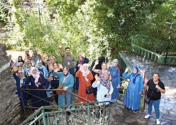 Karşıyakalı Bayanlardan Tire Kültür Tipi