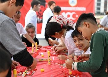 Kartepeli miniklerin 100.yıl coşkusu