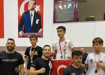 Kemer Belediyesi Kick Boks kadrosundan 6 madalya