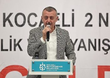 Lider Büyükakın: Vesayet rejimine karşı, halkın yanında oldunuz