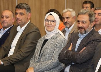 Milletvekili Çakır’dan Şiir Dinletisi