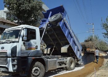 Serik Deniztepesi Küme Yolu Asfaltlanıyor