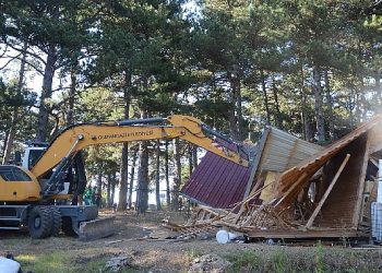 Uludağ Bir Kaçak Yapıdan Daha Temizlendi