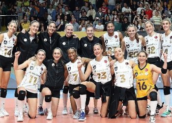 VakıfBank, Ligde Birinci Maçında Set Vermedi