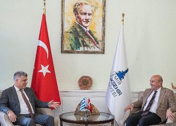 Yunanistan’ın İzmir Başkonsolosu Alexandros Kostas, Lider Soyer’i ziyaret etti