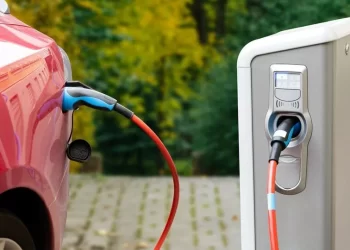 2024 yılında 100 bin adet elektrikli otomobil satılacak