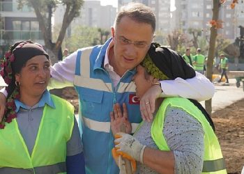 5 Dönümlük park 47 saatte tamamlandı