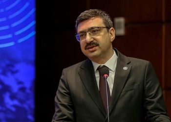 Gönül: Gelecek nesillere daha yaşanılır bir dünya bırakmak bugün bizlerin sorumluluğundadır
