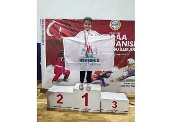 Atletlerimiz şampiyonaya damga vurdu