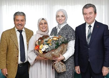 Bergama’da öğretmenler günü coşkusu