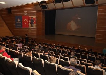 Büyükşehir, Büyük Lider Atatürk’ü özel sinema gösterisi ile andı