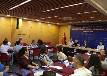 Büyükşehir Manisiz Hizmet Komitesi toplandı