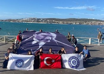 Çeşme Turizm Fakültesi manalı bir aktifliğe daha imza attı