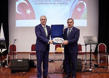 Ege’de “Türkiye Cumhuriyeti’nin 100 Yılı ve Azerbaycan’ın Ulusal Önderi Haydar Aliyev’in Doğumunun 100 Yılı” kutlandı