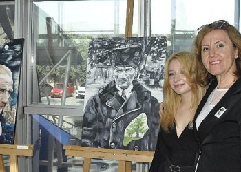 EÜ Eğitim Fakültesi Hoş Sanatlar Eğitimi Kısmı Öğrencilerinden “Resim/Enstalasyon Sergisi”