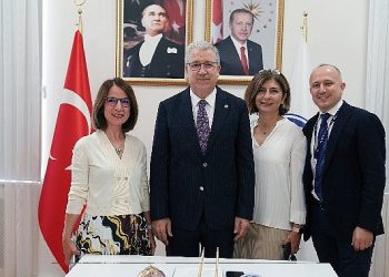 EÜTF Çocuk Endokrinoloji ve Diyabet Bilim Kısmı “Uluslararası Eğitim Merkezi” olarak seçildi