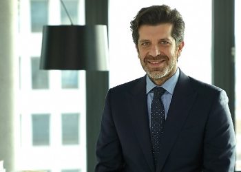 EY’dan geleceği şekillendiren yapay zekâya (AI) 1,4 milyar dolarlık yatırım