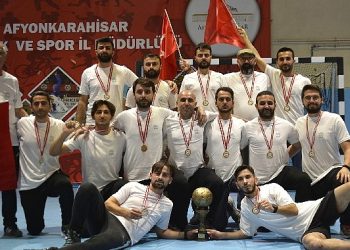 Futsal turnuvasının şampiyonu Nilüfer Belediyesi GESK