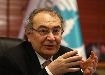 Güç vakitler güçlü insanları çağırıyor! Prof. Dr. Tarhan: “Zayıf beşerler çoğaldığı vakit güç vakitler ortaya çıkıyor”
