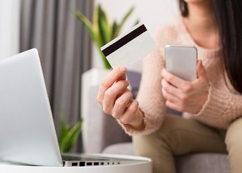 İndirimli alışveriş döneminde ferdî bilgilerimiz inançta mi?