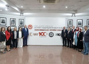 İzmir’de 10 Memleketler arası EgeArt Sanat Günleri başladı